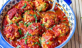 Deliciously Simple Baked Chicken Meatballs Recipe